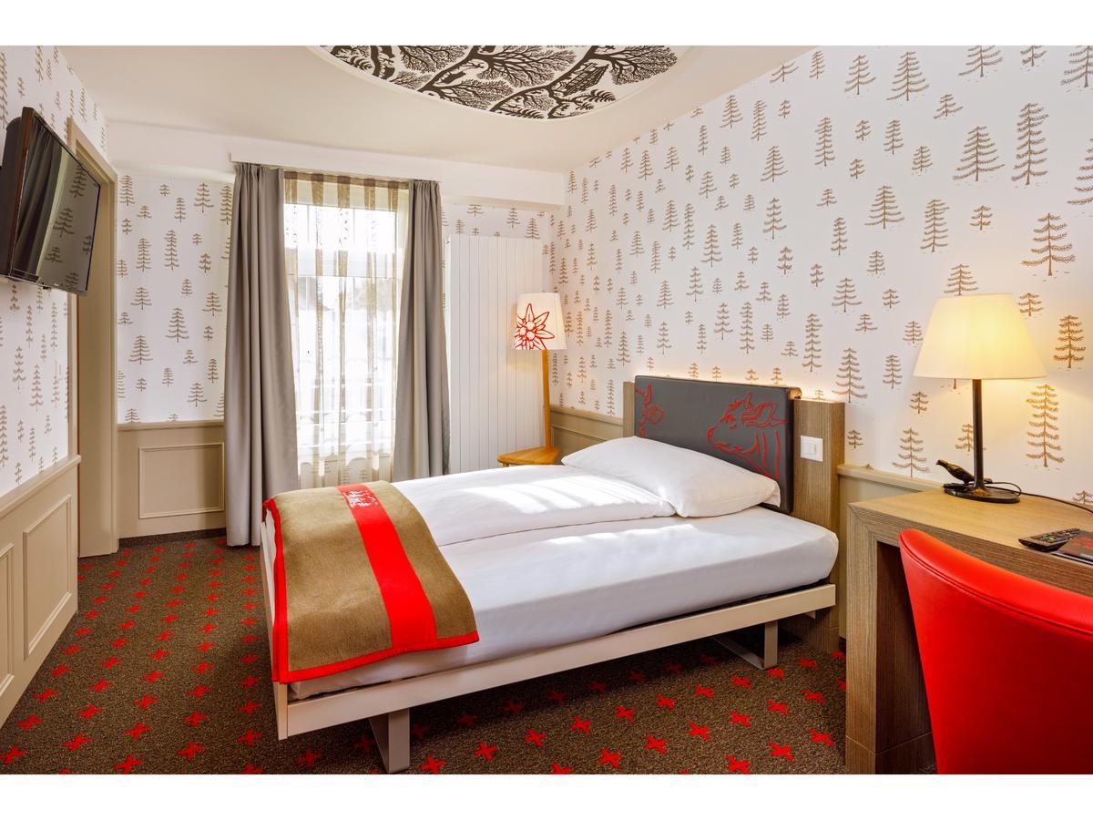 Hotel Swiss Night By Fassbind