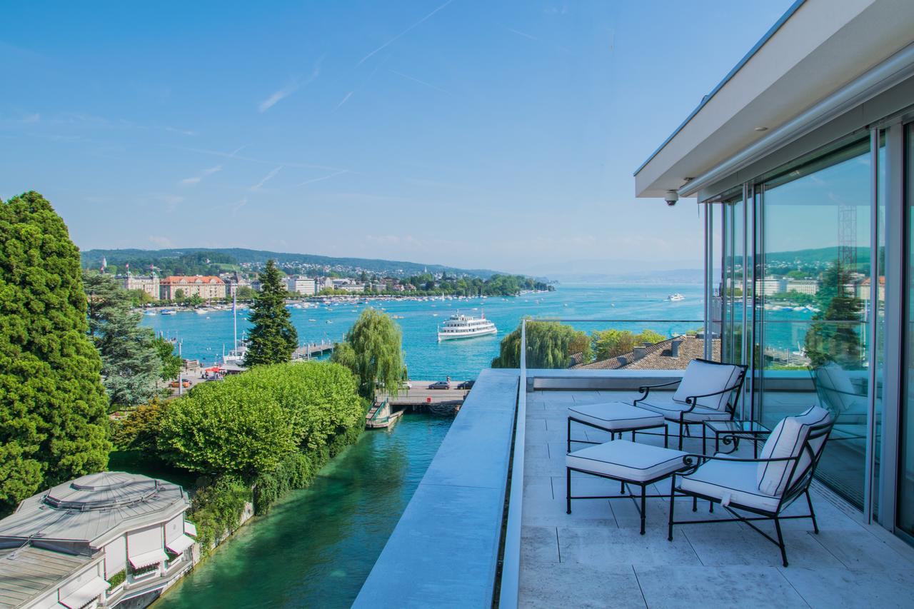 Penthouse Lake Apartment