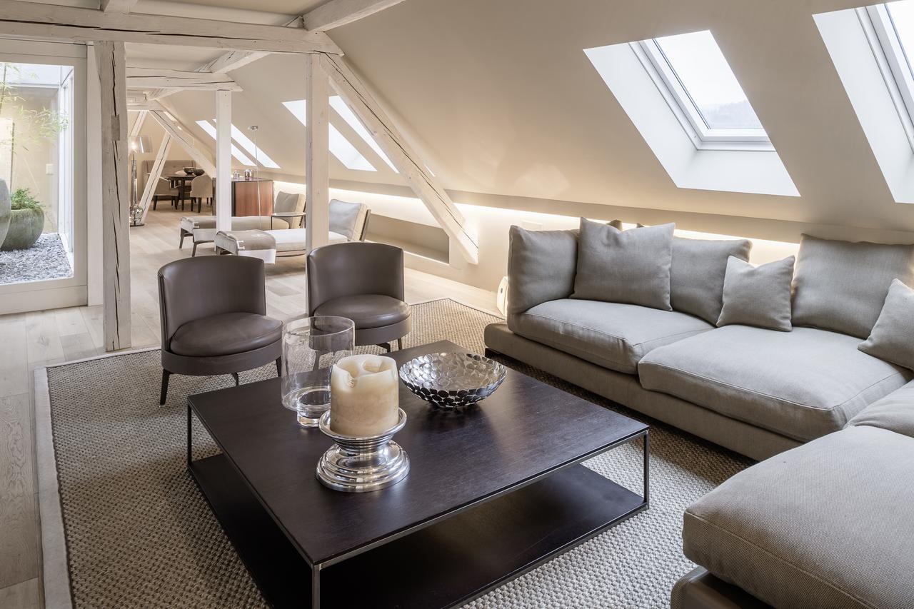 Penthouse *