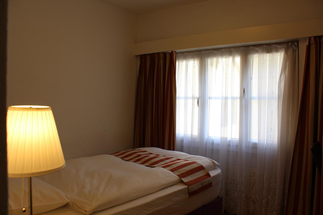 Center - Bellevue Hotel