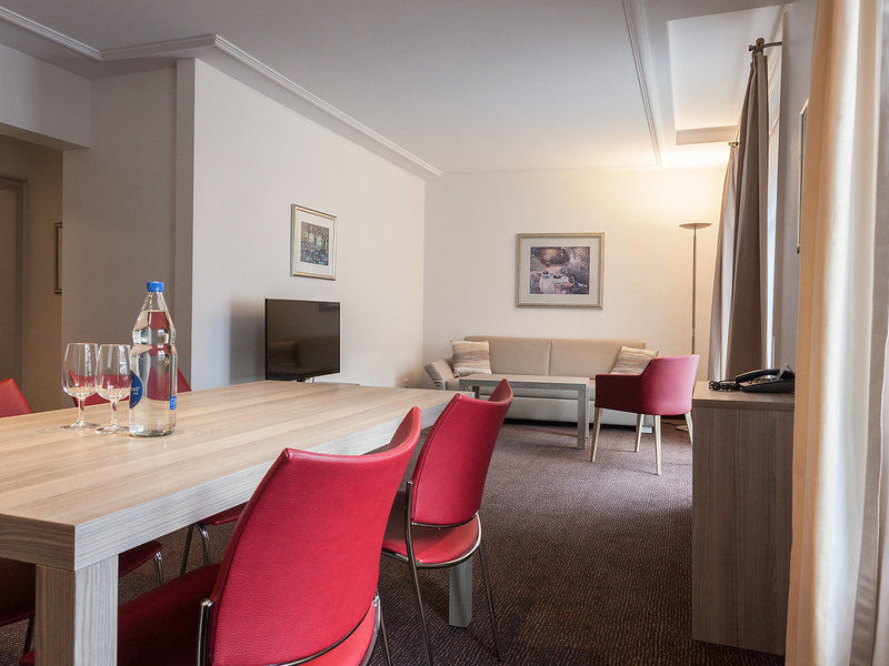 Ema House Serviced Superior Unterstrass Apartment