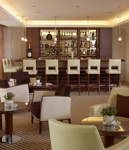 Neues Schloss Privat Zurich, Autograph Collection Hotel 5*