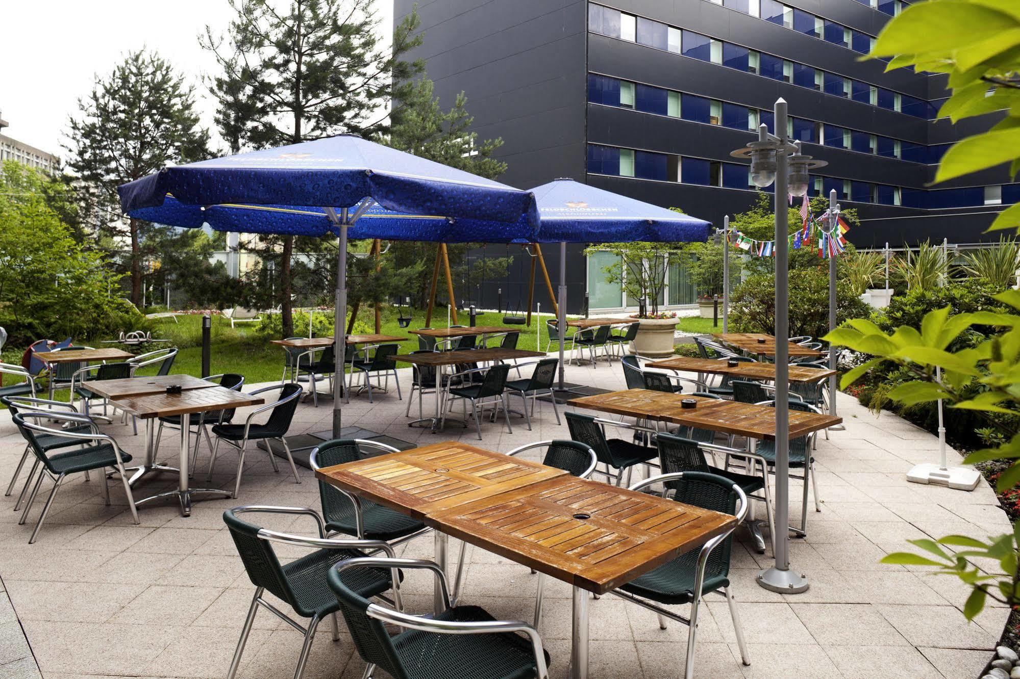 Hotel Ibis West