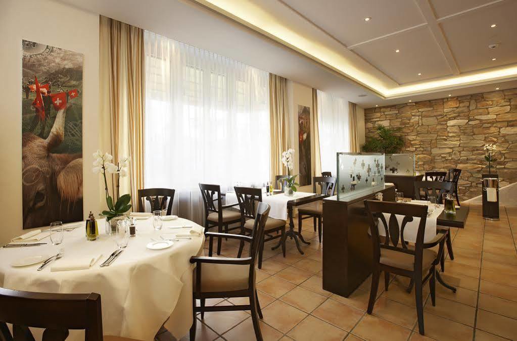 Neues Schloss Privat Zurich, Autograph Collection 5*