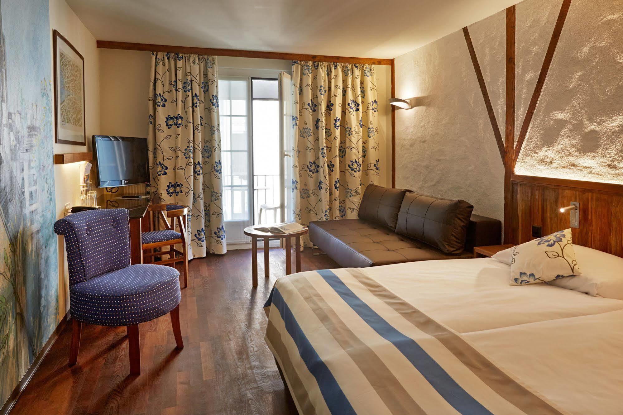 Adler Hotel 3*