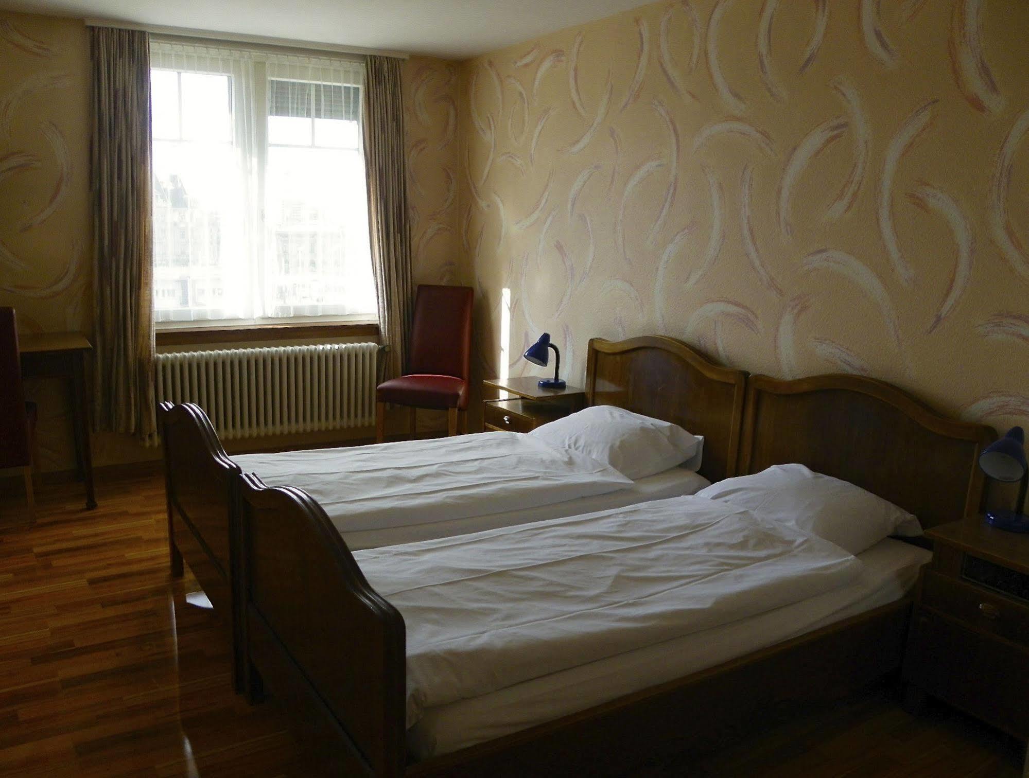 Limmathof Hotel 2*