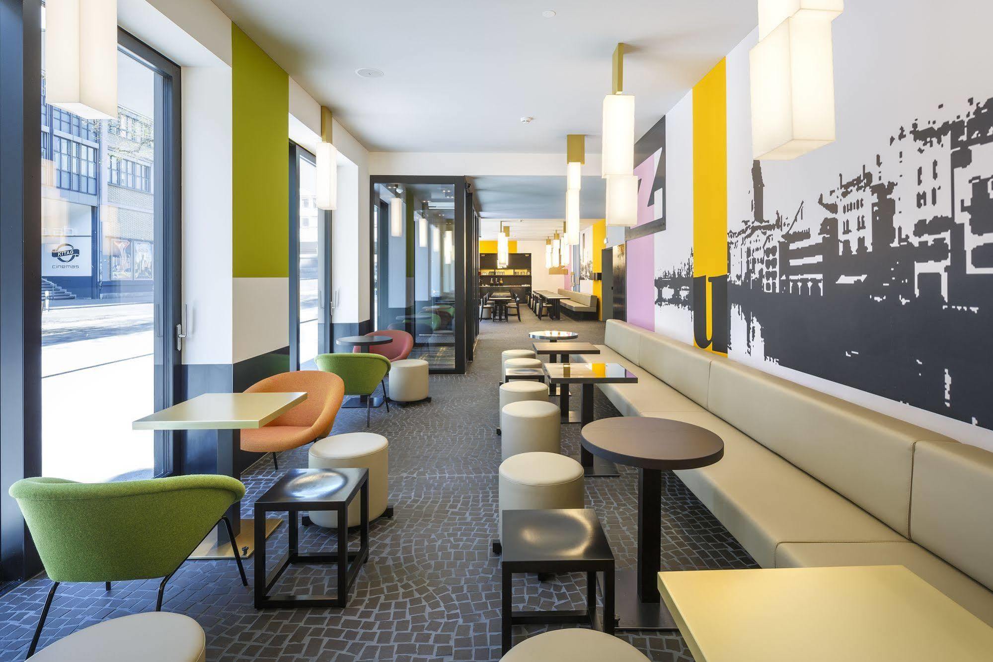 Hotel Zueri By Fassbind 4*