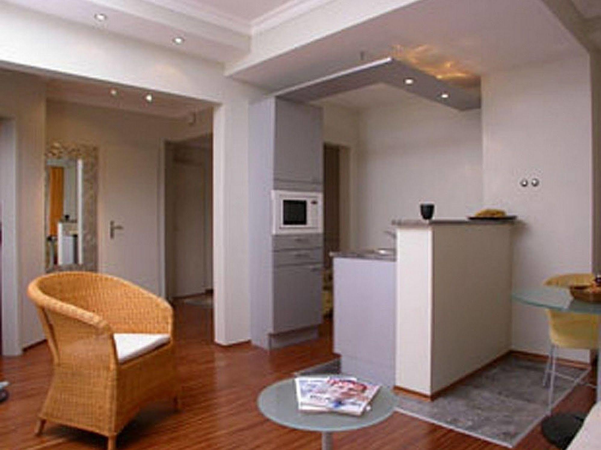 Visionapartments Waffenplatzstrasse - Contactless Check-in Zurique