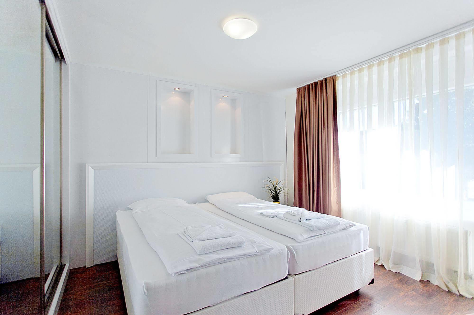 By Livingdowntown Apartment Zurich