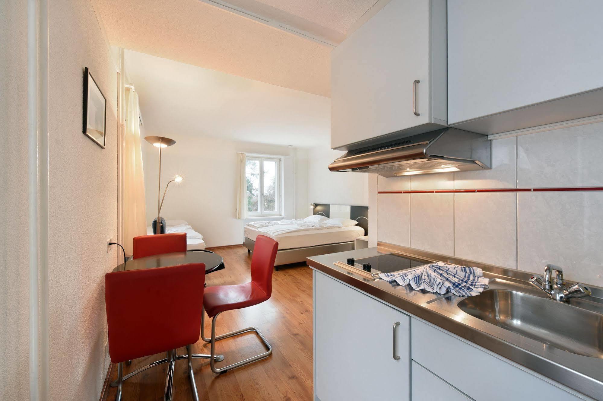 Swiss Star California - Self Check-in Apartment *