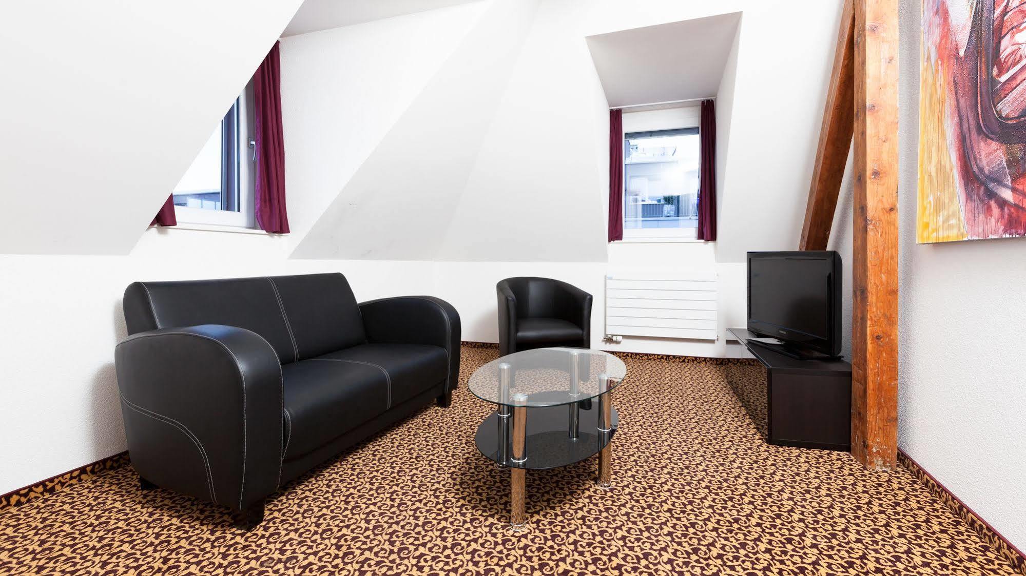 Apartment Swiss Star Center - Contactless Self Check-in *