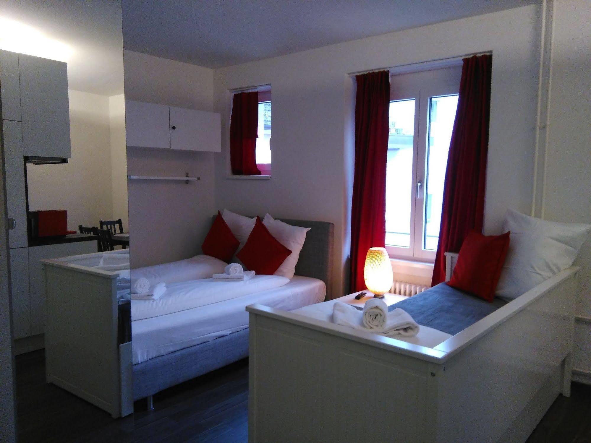Aparthotel Inside Five