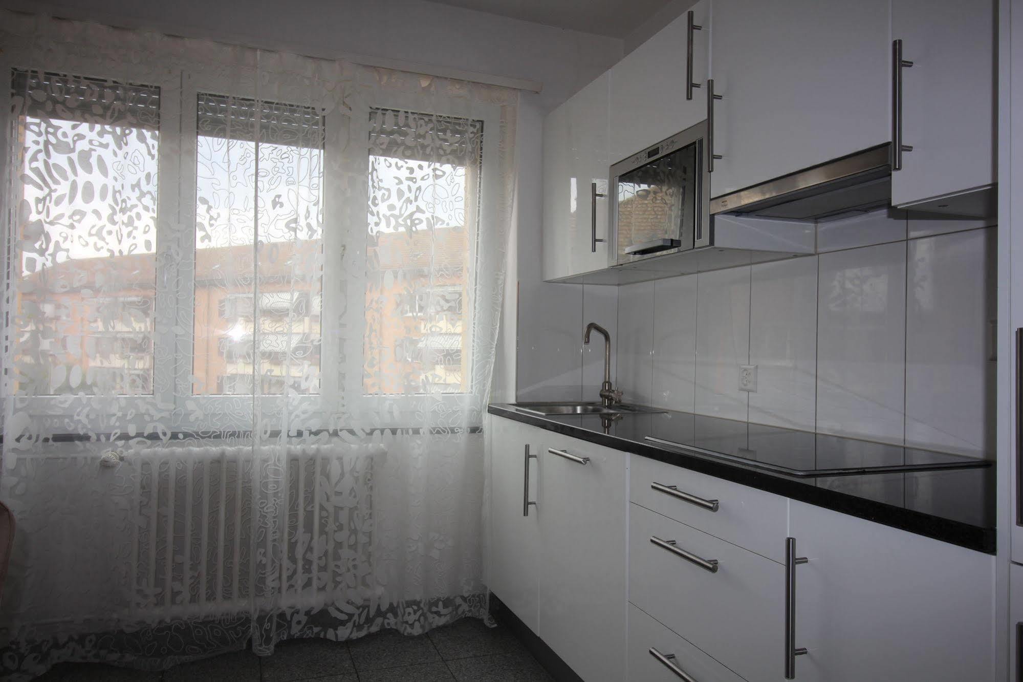 Apartment Swiss Star Hard Bridge *