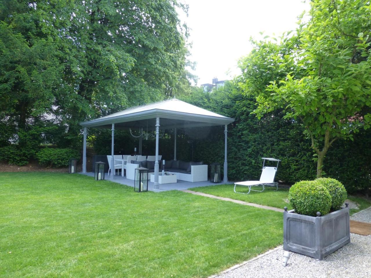 Private Luxury In Villa *
