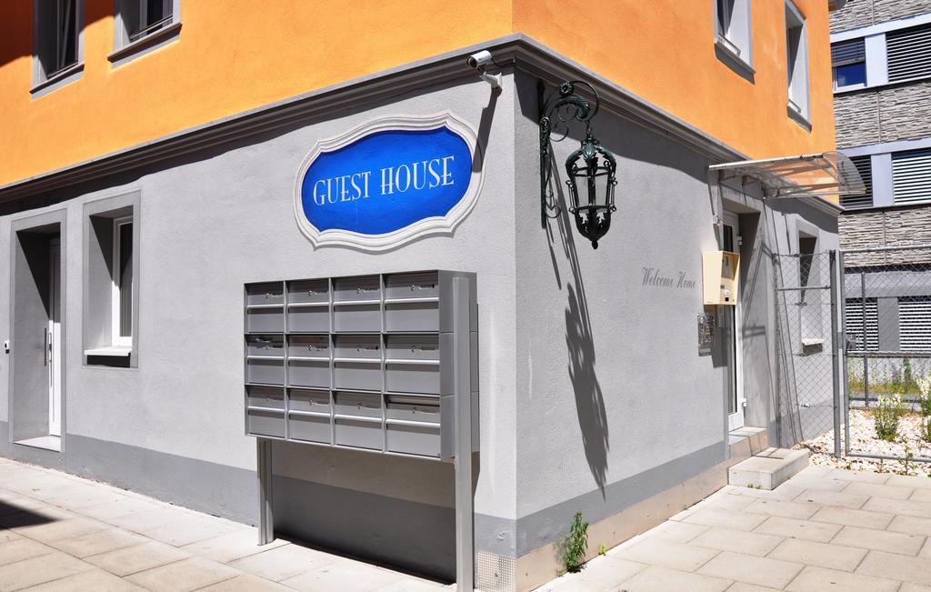 Swiss Star District 4 - Contactless Self Check-in Apartment Zurich