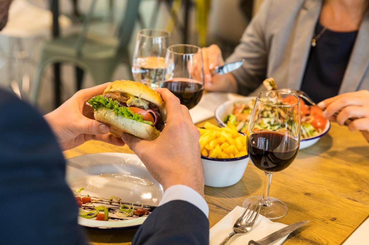 Ibis Messe Airport Hotel Zurich