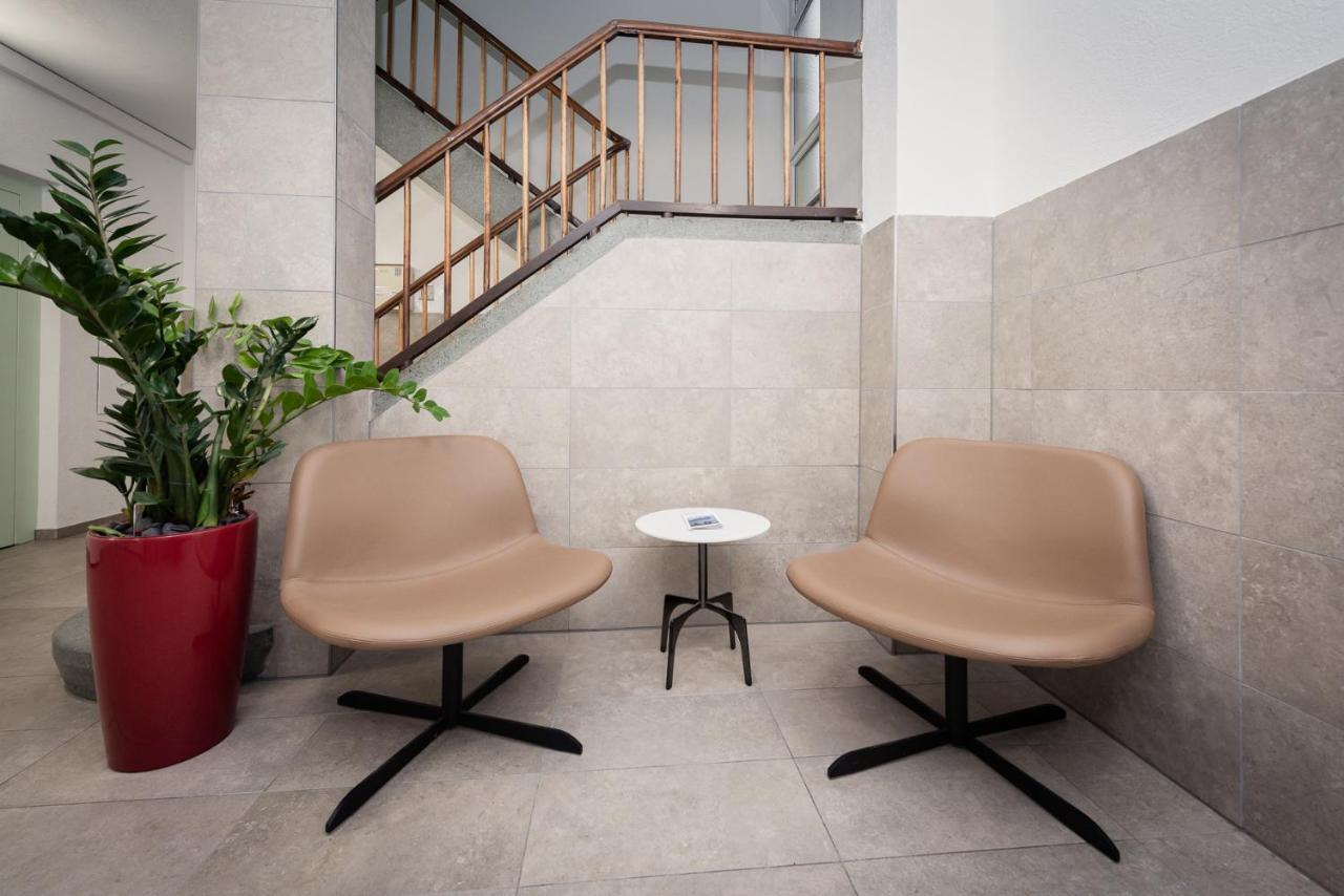 Apartment Furnished Homes