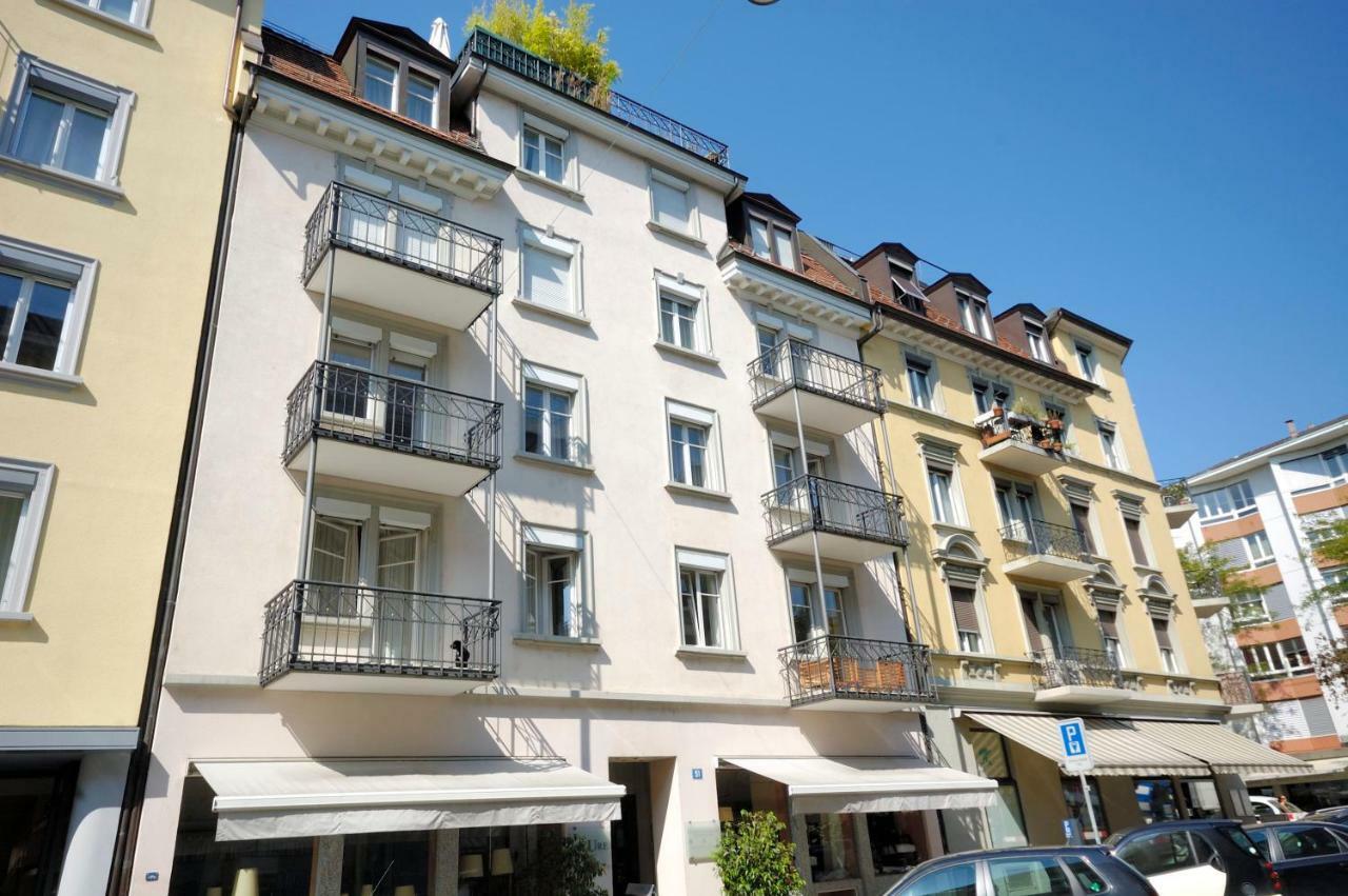 1br Near - Joy St3 R *