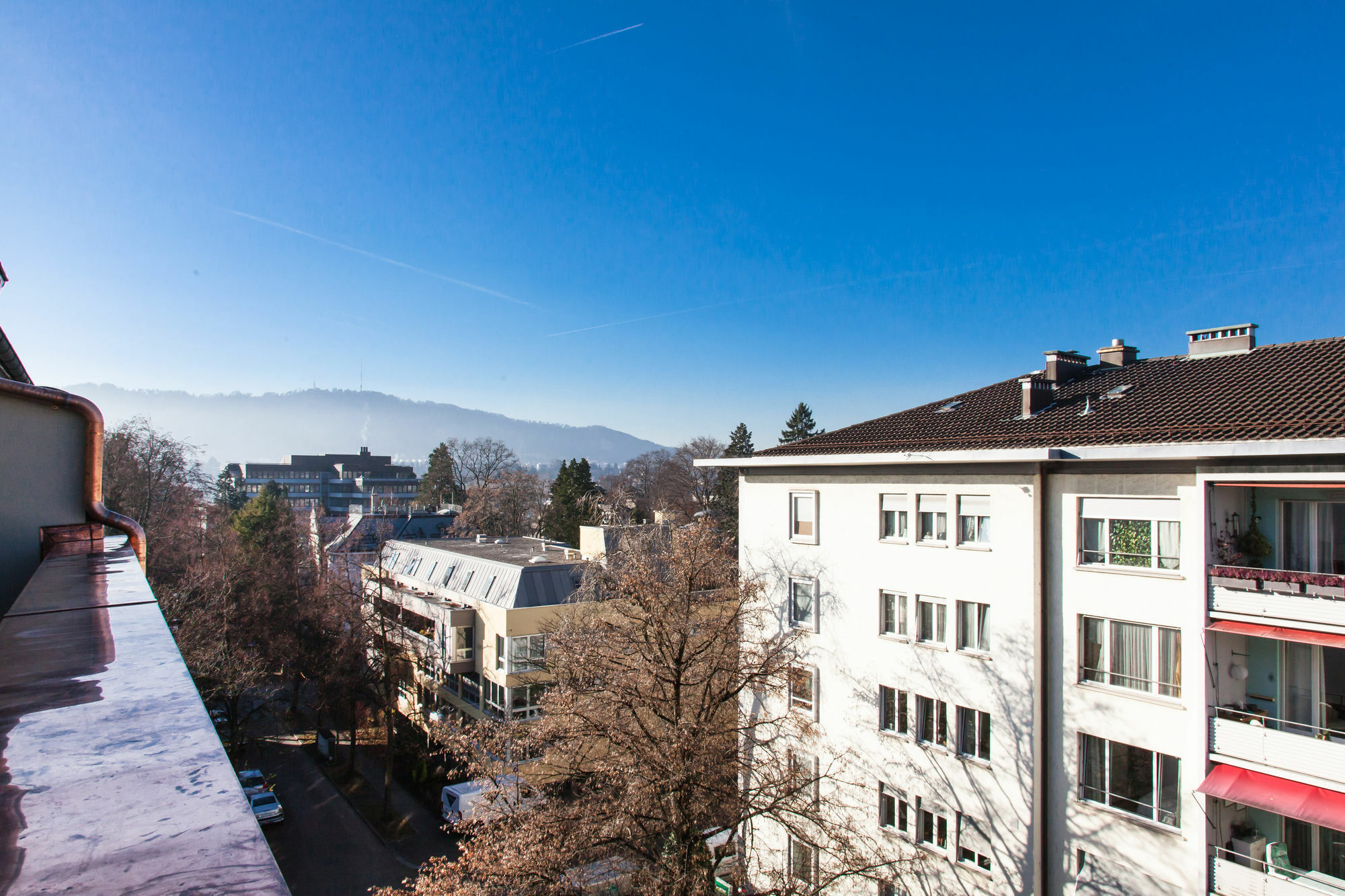 - Lindenstrasse 3* Zurich