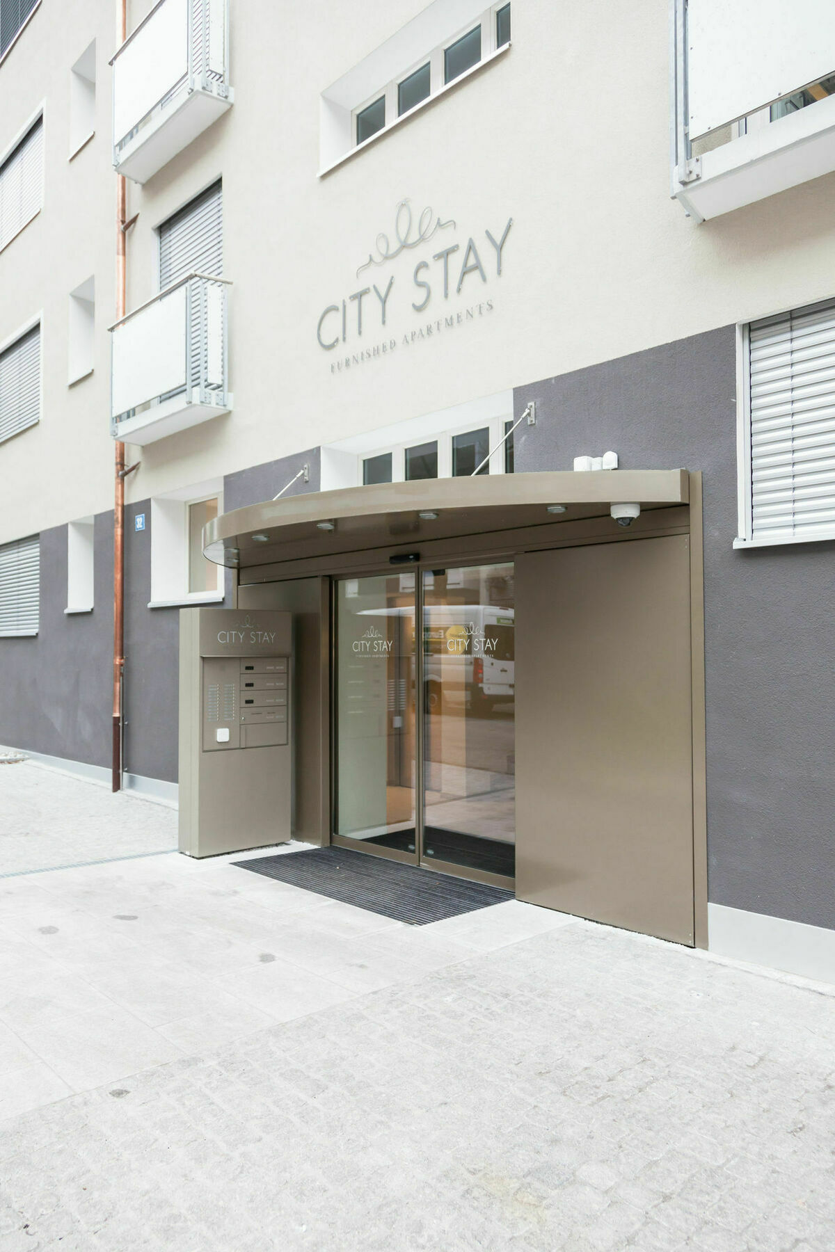 - Lindenstrasse 3* Zurich