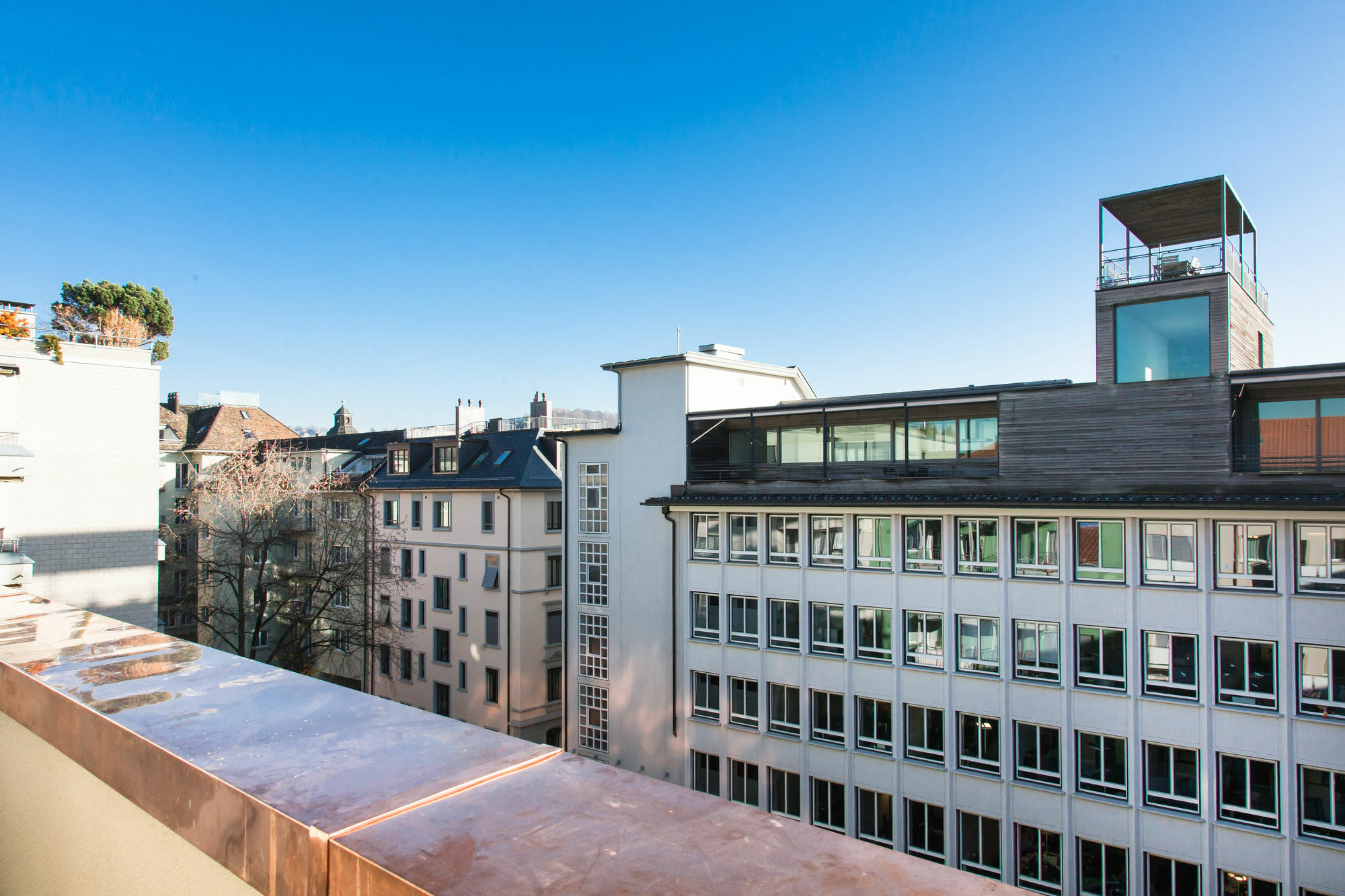 - Lindenstrasse