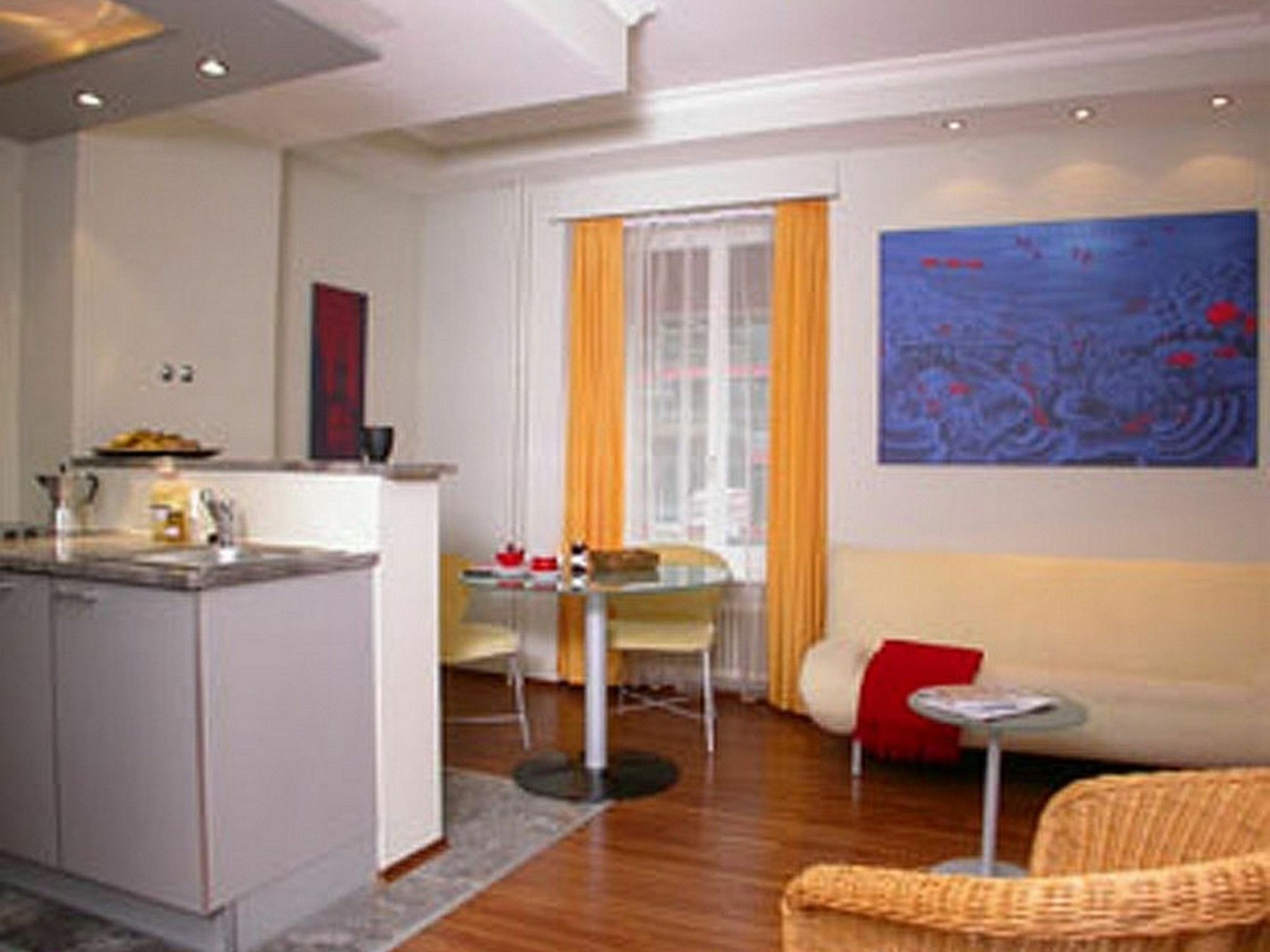 Visionapartments Waffenplatzstrasse - Contactless Check-in Zurique