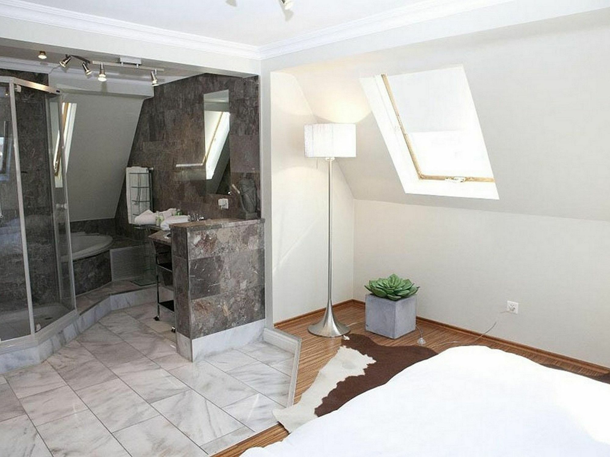 Visionapartments Waffenplatzstrasse - Contactless Check-in Apartamento
