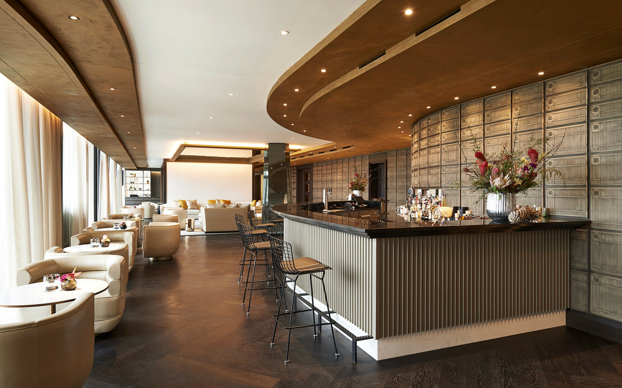Five - Luxury Hotel