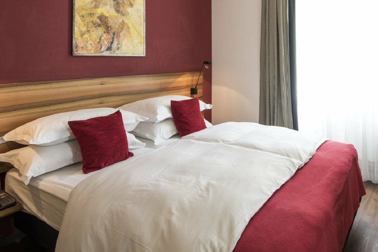 Plaza Hotel Zürich