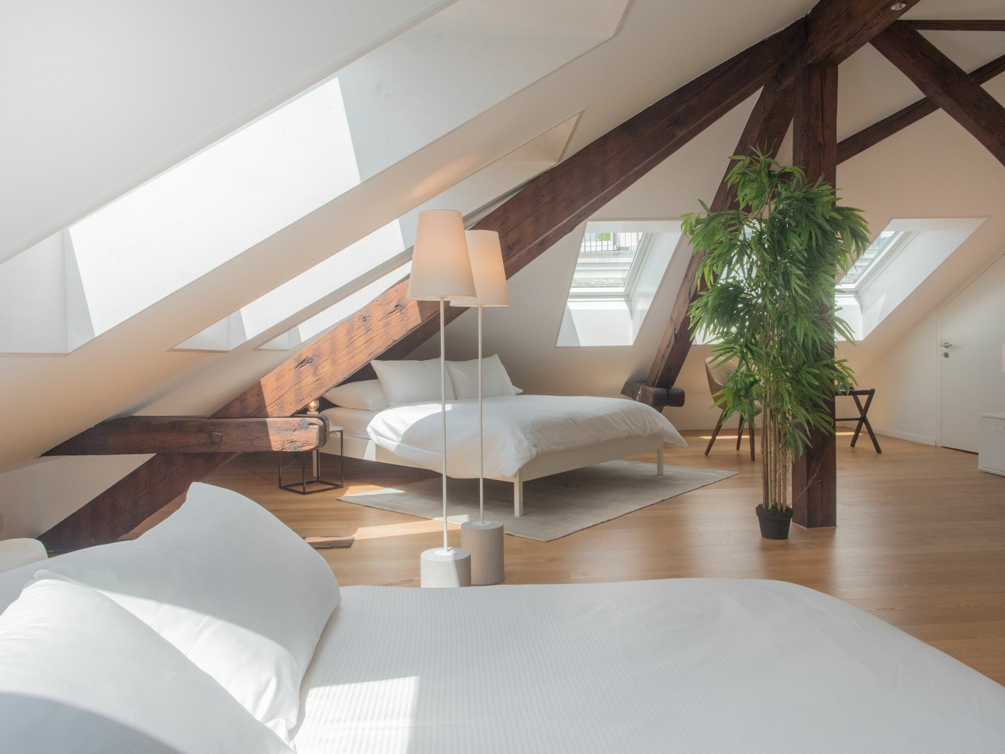 Airhome Limmatquai River View Apartment *