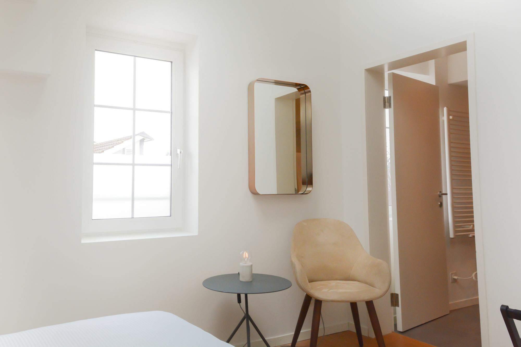 Airhome Limmatquai River View Apartment *