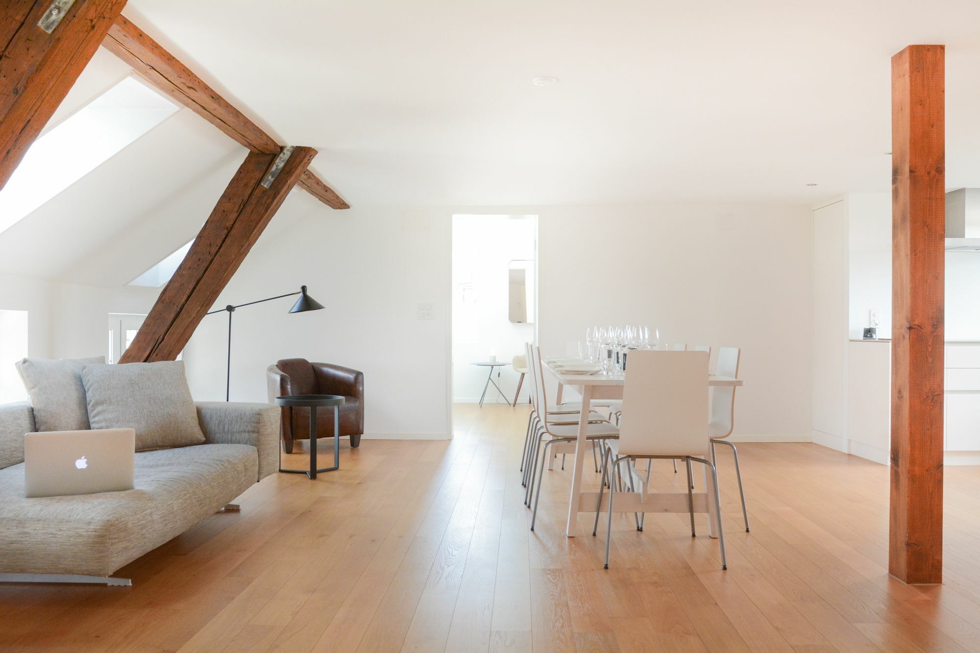 Apartment Airhome Limmatquai River View Zurich