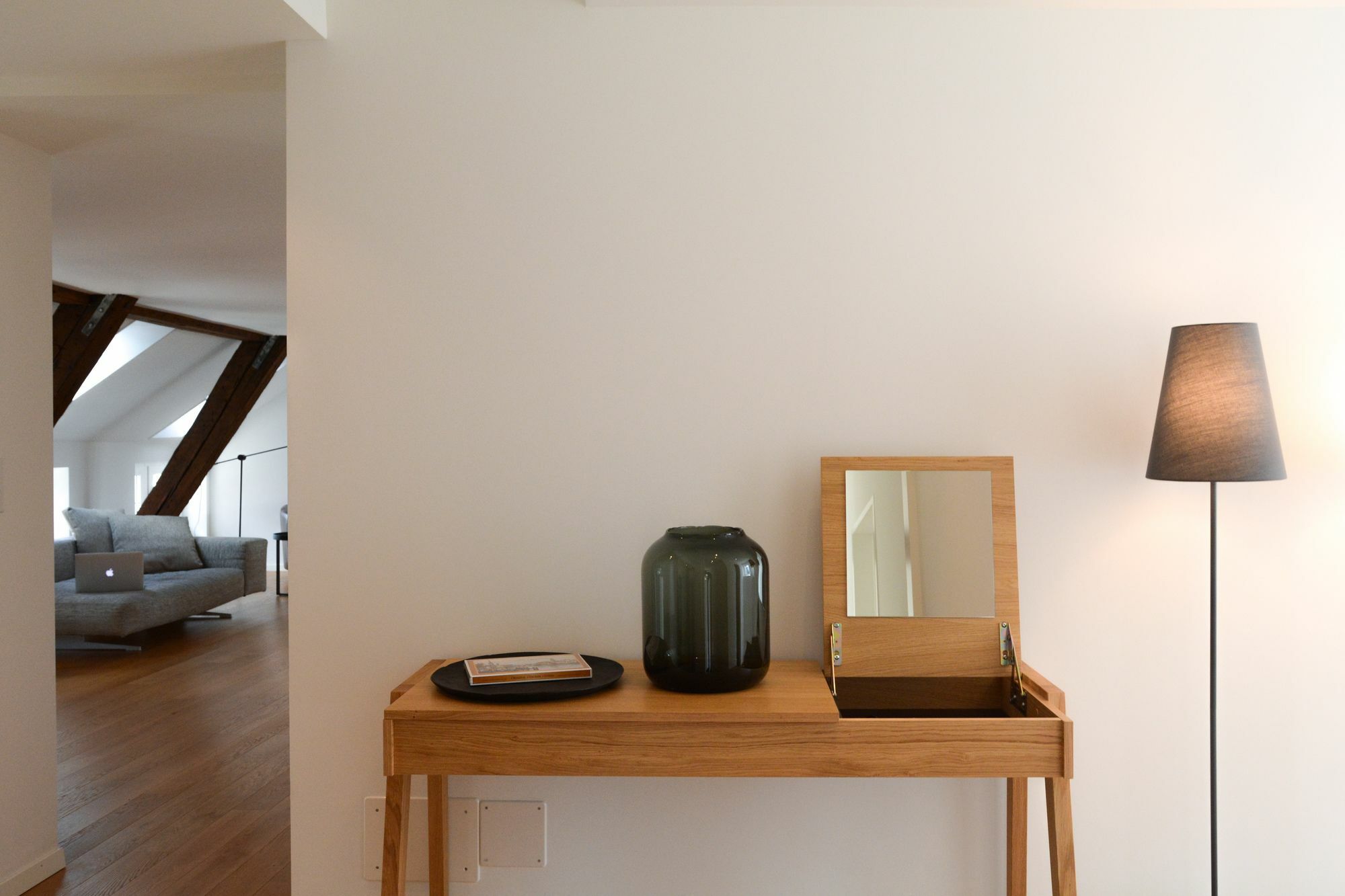 Airhome Limmatquai River View Zurich