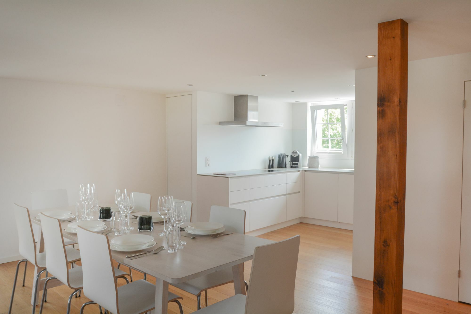 Airhome Limmatquai River View Apartment Zurich