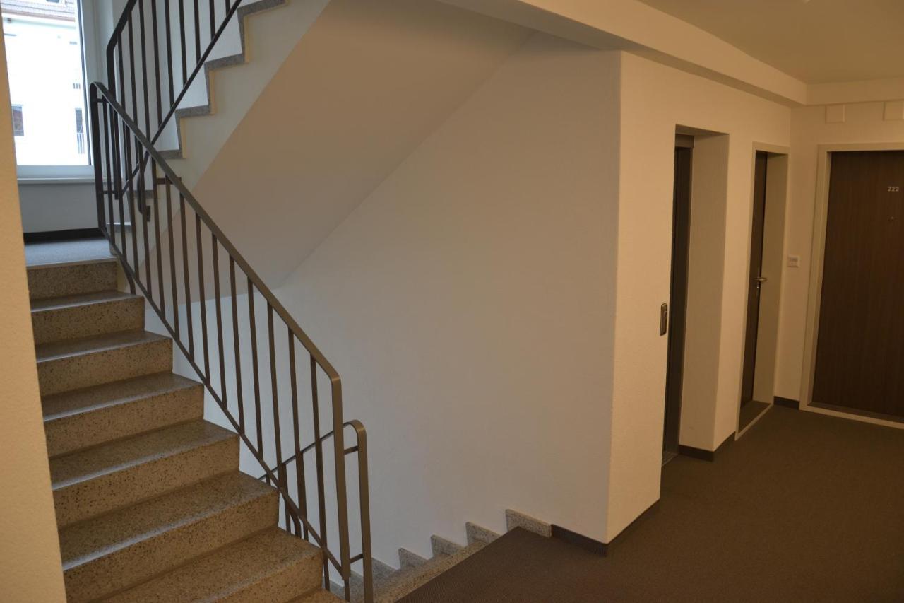 Inside Five 3*