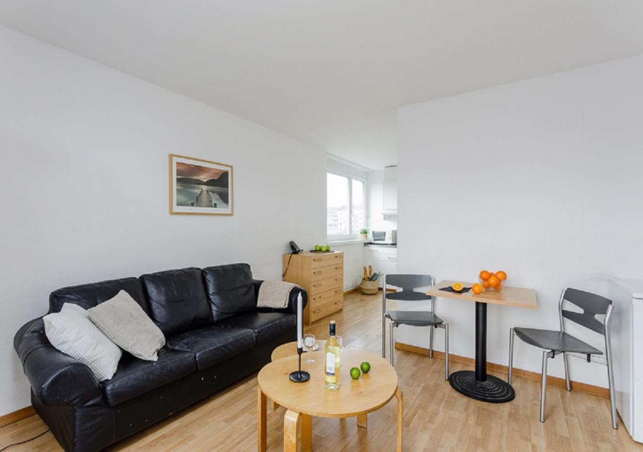 Apartment Swiss Star Tower *