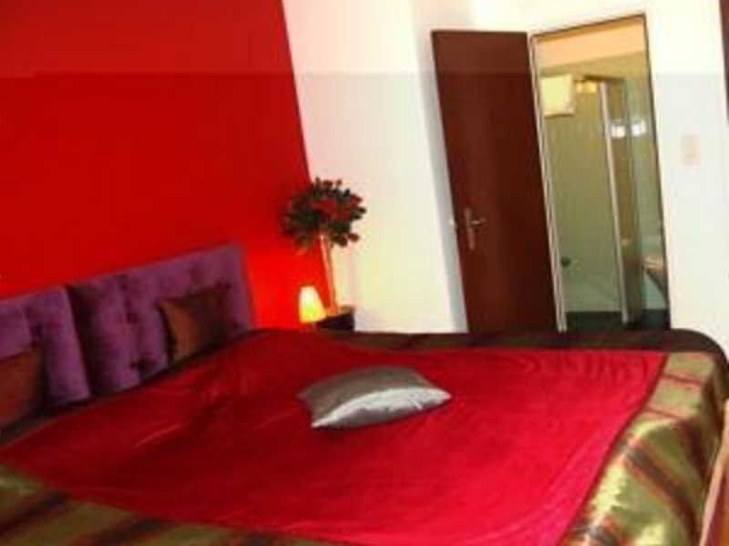 Center - Bellevue 3* Zurich
