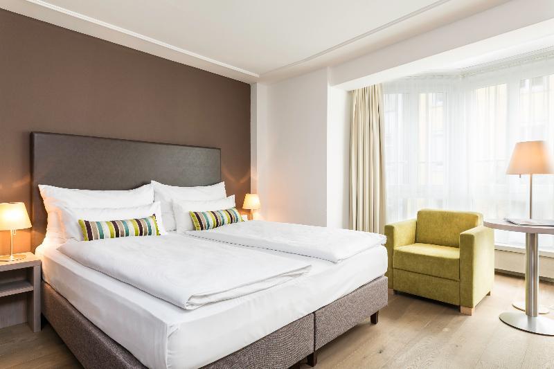 Platzhirsch - Downtown Boutique & Sushi Lounge Hotel Zurich