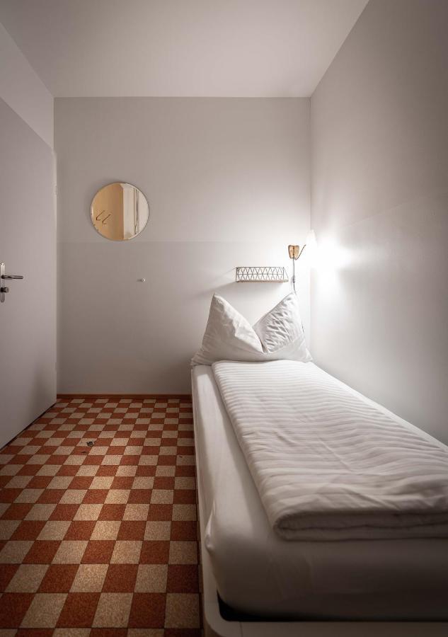 Zum Guten Glueck Guest house Zurich