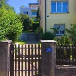 Luegete 28, Witikon Apartments