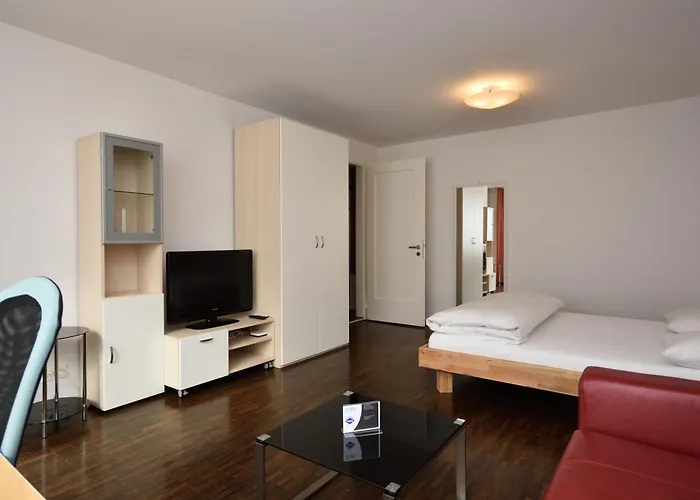 Stylish Studio Near Lake And Opera - Flower 22