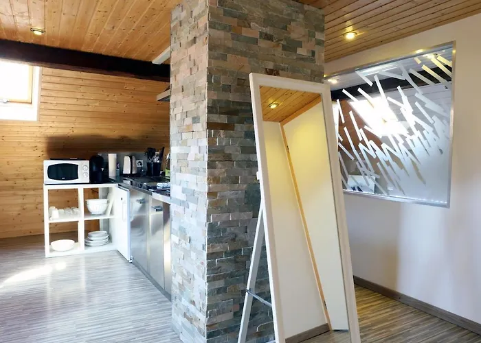 Attic Loft With Rooftop Terrace!