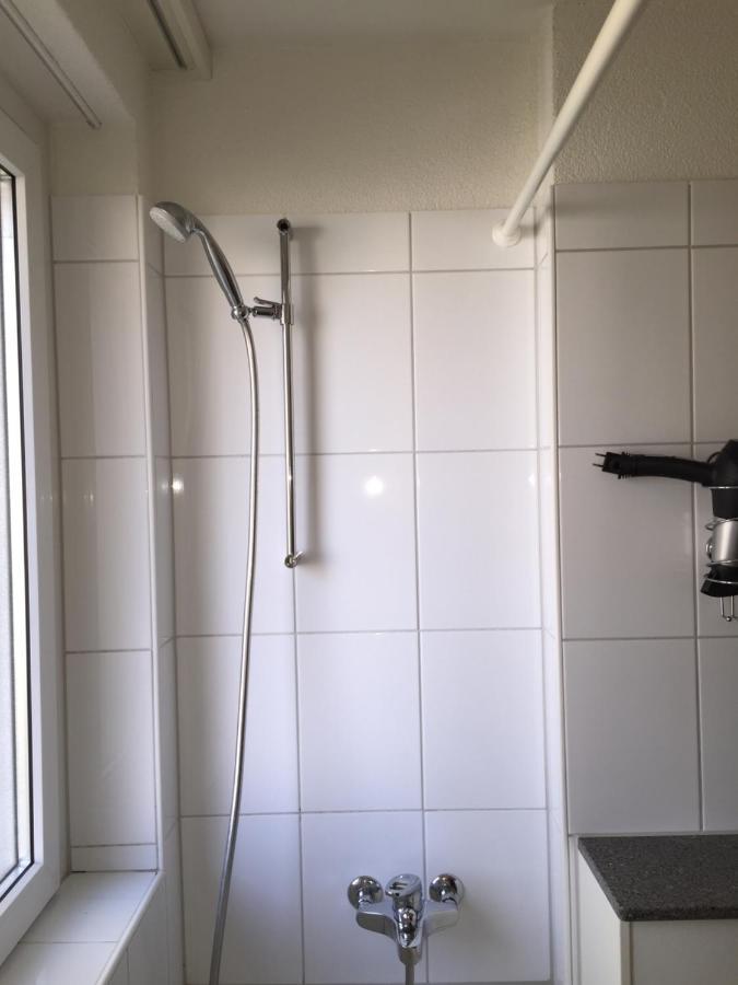 Superbly Appointed 2,5 Room, 1 Bedroom ,yes! Self Check-in! Apartment Zurich