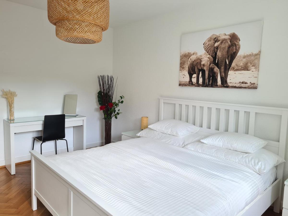 2 Bedroom - Kingsize Bett - Garten - Parken - Kueche * Zurich