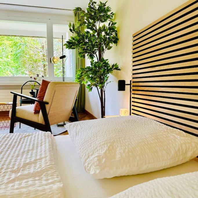 Apartment New, With Garden Terrace And Much Privacy *