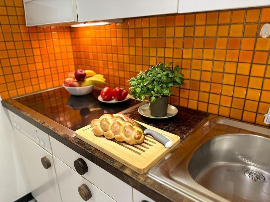 New, With Garden Terrace And Much Privacy Apartment Zurich