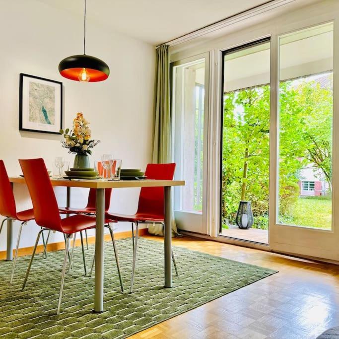 Apartment New, With Garden Terrace And Much Privacy *
