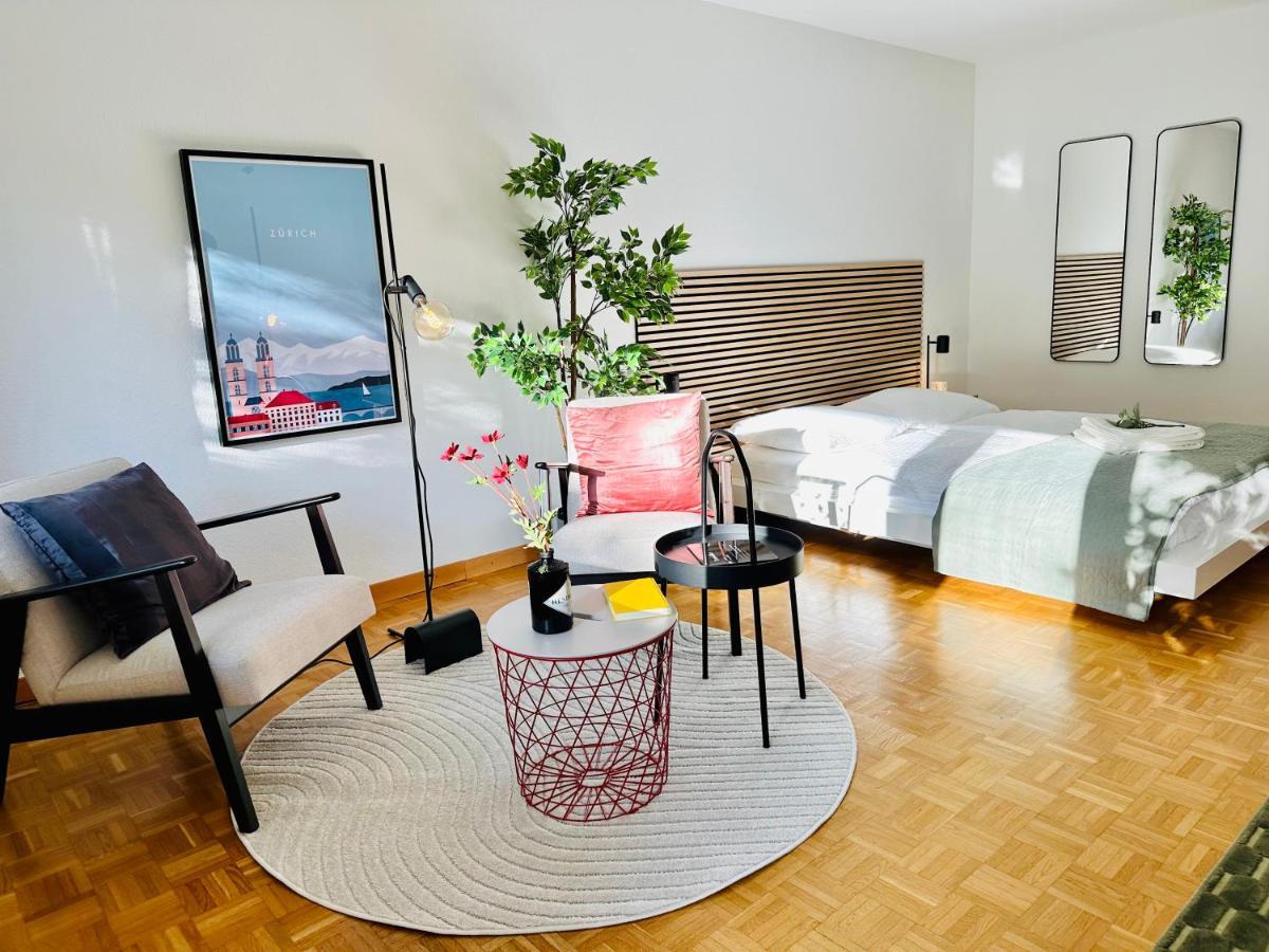 Apartment New, With Garden Terrace And Much Privacy *