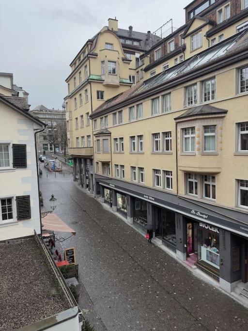 Suesse In Zuercher Altstadt 3 * Zürich