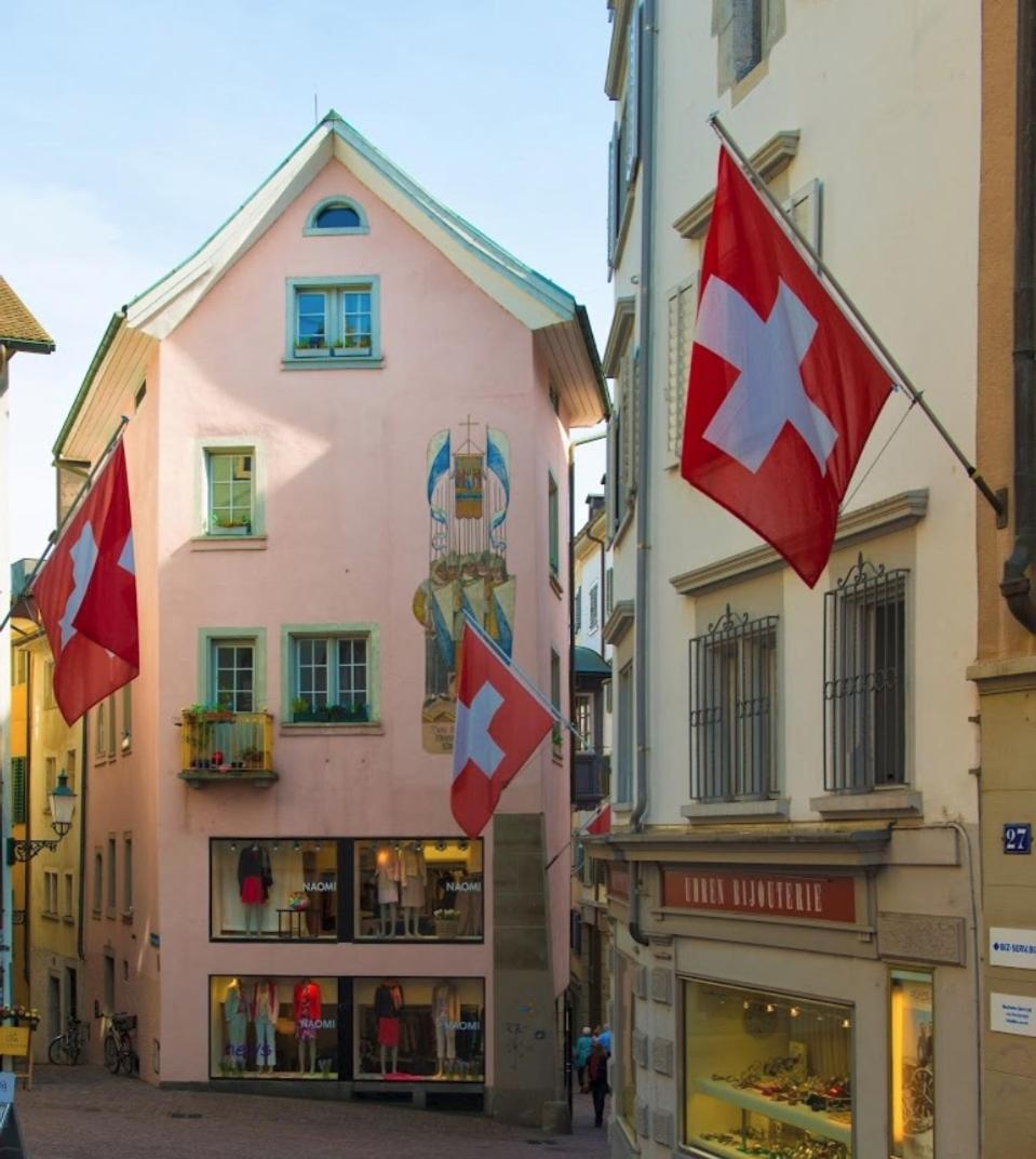 Pedestrian Area Close To Bahnhofstrasse Apartment
